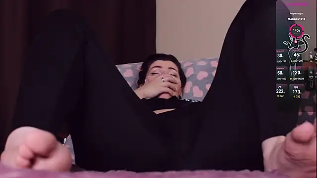 Snapshot of Luna_Blake chatting on 12-18-24, 07:08 Luna Blake online show from 12-18-24, 07:08