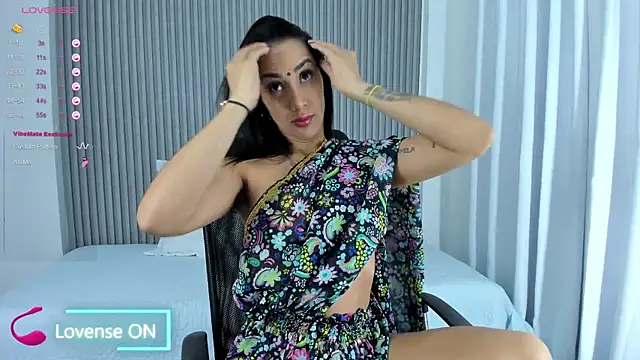 Snapshot of nayelii_d chatting on 12-11-24, 12:23 nayelii d online show from 12-11-24, 12:23