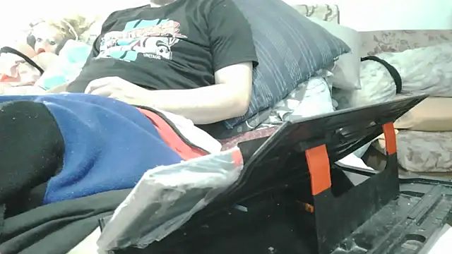 messi syssy online show from 04-11-26, 07:56