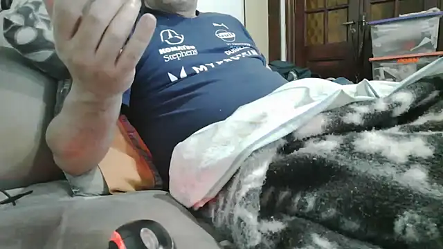 Snapshot of messi_syssy chatting on 05-24-26, 05:23 messi syssy online show from 05-24-26, 05:23