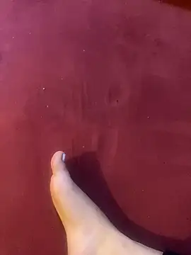 Snapshot of Bayan-Queen chatting on 02-18-25, 08:25 Bayan-Queen online show from 02-18-25, 08:25