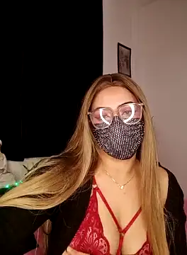 Snapshot of Bayan-Queen chatting on 03-11-25, 10:09 Bayan-Queen online show from 03-11-25, 10:09