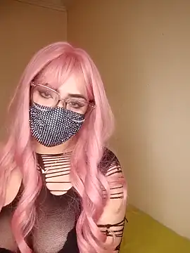 Snapshot of Bayan-Queen chatting on 03-17-25, 10:49 Bayan-Queen online show from 03-17-25, 10:49