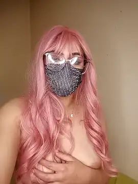 Snapshot of Bayan-Queen chatting on 03-18-25, 01:53 Bayan-Queen online show from 03-18-25, 01:53