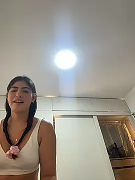 Gaby zahir  online show from 11-15-25, 06:15