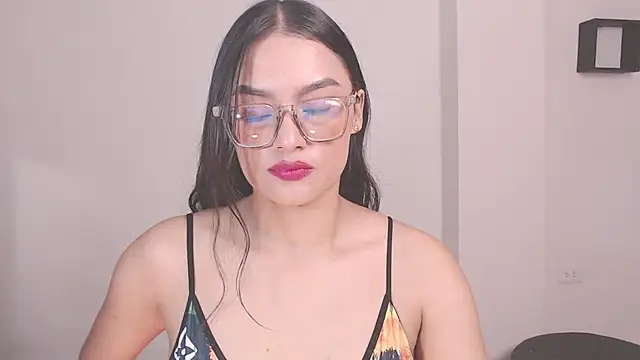 Snapshot of 1eve_rox chatting on 03-31-26, 04:13 1eve rox online show from 03-31-26, 04:13