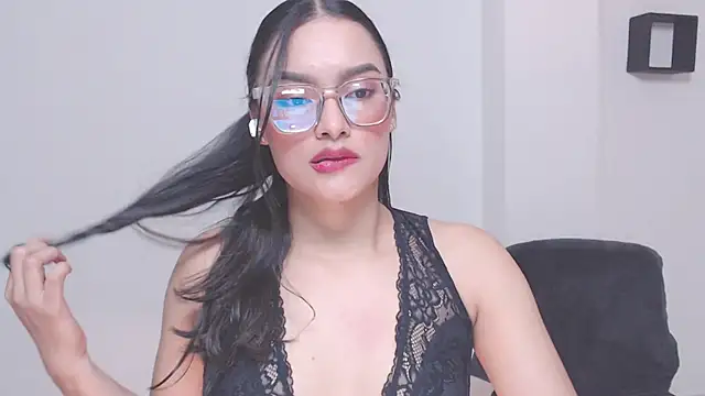 Snapshot of 1eve_rox chatting on 04-17-26, 11:52 1eve rox online show from 04-17-26, 11:52