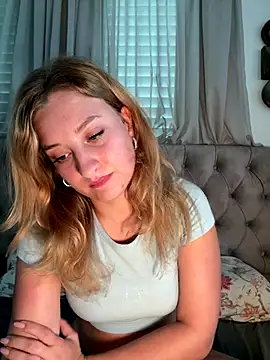 MileySummer online show from 11-11-25, 02:17