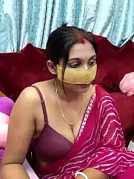 Snapshot of Queen_Dolly chatting on 01-30-25, 06:10 Queen Dolly online show from 01-30-25, 06:10