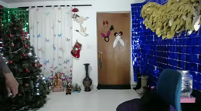 Sweett Anya online show from 01-01-25, 11:40