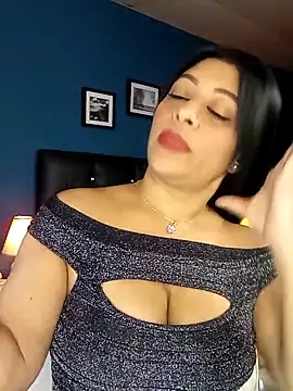 Lashmy111 online show from 03-18-25, 01:32