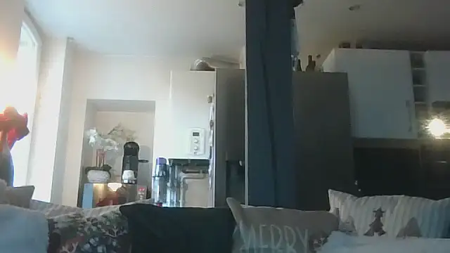 Snapshot of lololaland chatting on 11-30-25, 02:54 lololaland online show from 11-30-25, 02:54