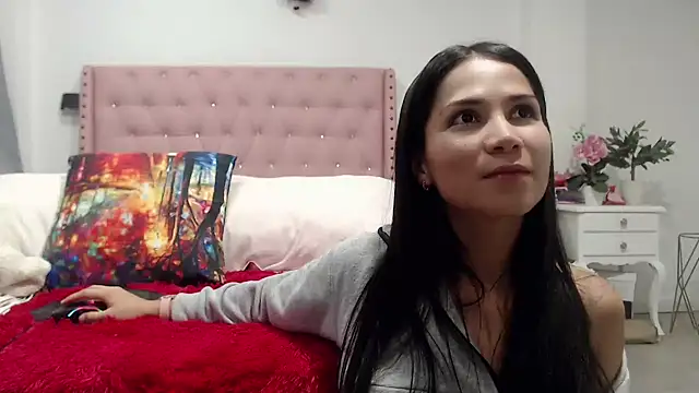 kimberlyshantal online show from 01-22-25, 12:27