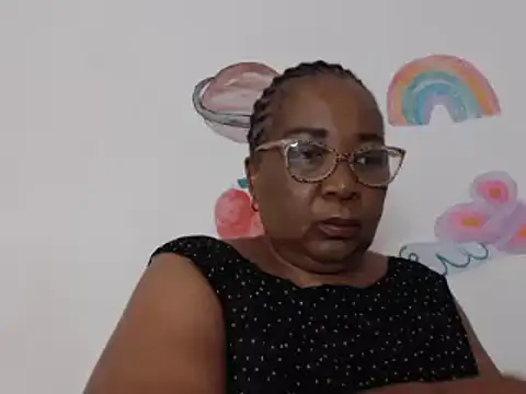 Snapshot of KinkyRicoSaisyours chatting on 12-31-24, 06:35 KinkyRicoSaisyours online show from 12-31-24, 06:35