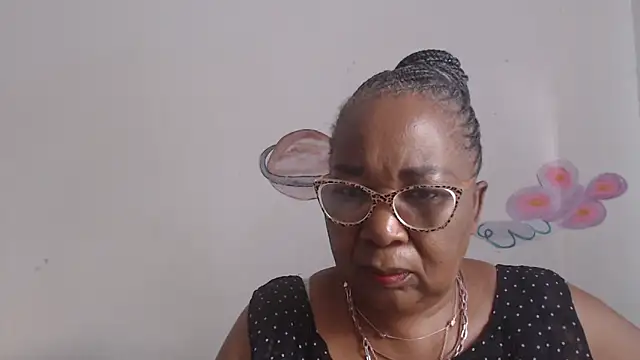 Snapshot of KinkyRicoSaisyours chatting on 02-09-25, 01:14 KinkyRicoSaisyours online show from 02-09-25, 01:14