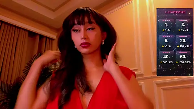 YOURCRISTINAS online show from 10-11-25, 02:15