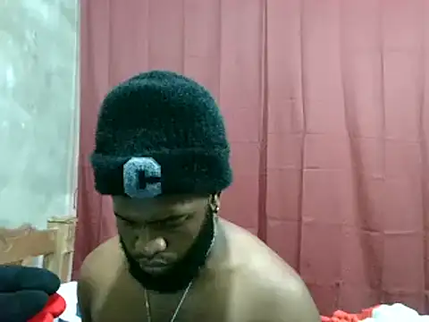 Snapshot of 2ocmaxi chatting on 02-18-25, 04:48 2ocmaxi online show from 02-18-25, 04:48