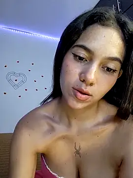 Snapshot of Sallye_ chatting on 03-20-25, 04:40 Sallye online show from 03-20-25, 04:40