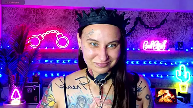 Cool Freak  online show from 01-11-26, 10:31