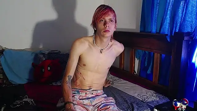 Snapshot of Twink_Temptation chatting on 03-20-26, 04:01 Twink Temptation online show from 03-20-26, 04:01