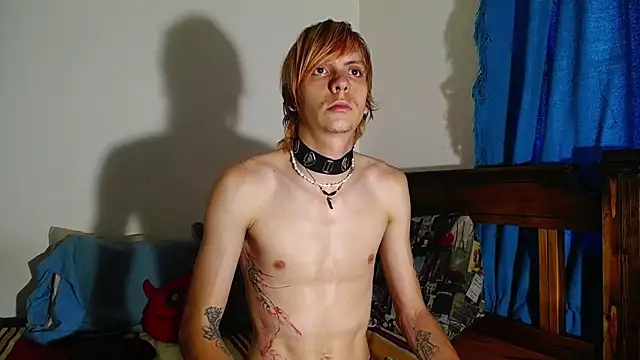 Snapshot of Twink_Temptation chatting on 04-13-26, 10:26 Twink Temptation online show from 04-13-26, 10:26