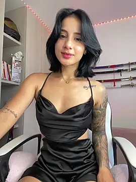 Snapshot of Ale_Lewis chatting on 02-23-25, 09:26 Ale Lewis online show from 02-23-25, 09:26