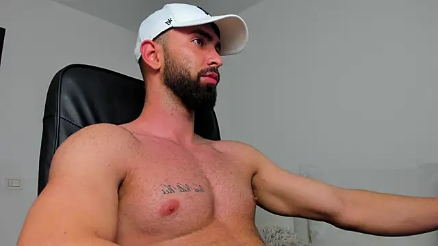 MichaelMasterss online show from 12-18-24, 11:40