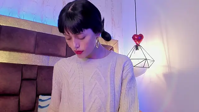  Jessy Moon  online show from 12-28-24, 08:15