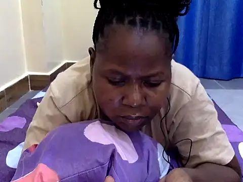 10sexymelo69  online show from 04-12-26, 11:26