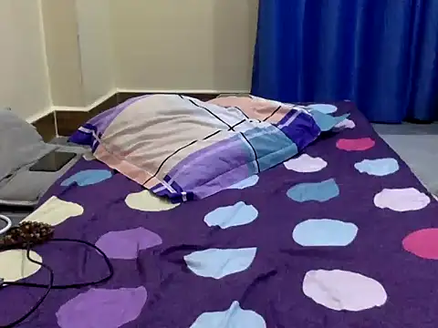 10sexymelo69  online show from 06-10-26, 05:39