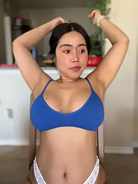 Snapshot of JazzieXo chatting on 02-27-25, 08:31 JazzieXo online show from 02-27-25, 08:31