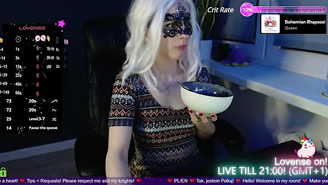 strawberry muffin online show from 01-14-25, 07:21