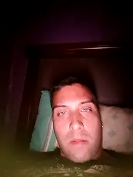 Snapshot of Go1047400 chatting on 10-07-25, 04:20 Go1047400 online show from 10-07-25, 04:20