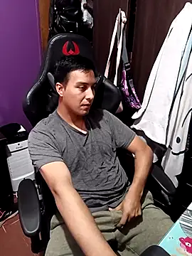 Snapshot of Go1047400 chatting on 11-03-25, 06:42 Go1047400 online show from 11-03-25, 06:42