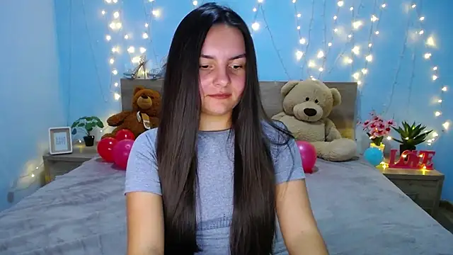 Snapshot of JasmineAsha chatting on 01-17-25, 04:57 JasmineAsha online show from 01-17-25, 04:57