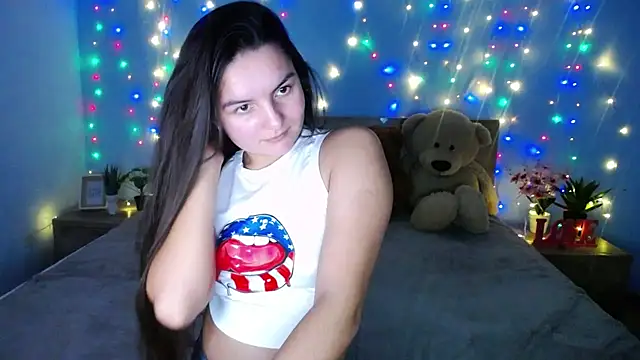 Snapshot of JasmineAsha chatting on 01-24-25, 01:14 JasmineAsha online show from 01-24-25, 01:14