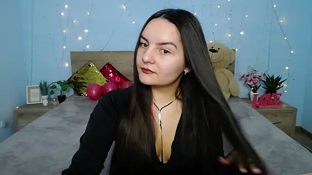 Snapshot of JasmineAsha chatting on 01-25-25, 07:17 JasmineAsha online show from 01-25-25, 07:17