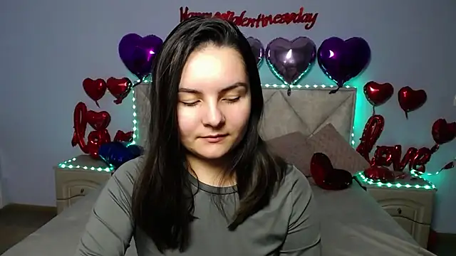 Snapshot of JasmineAsha chatting on 02-15-25, 03:06 JasmineAsha online show from 02-15-25, 03:06