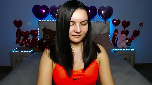 Snapshot of JasmineAsha chatting on 03-07-25, 01:07 JasmineAsha online show from 03-07-25, 01:07