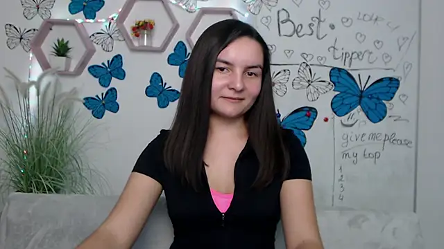 Snapshot of JasmineAsha chatting on 03-13-25, 04:45 JasmineAsha online show from 03-13-25, 04:45