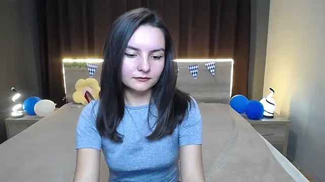 Snapshot of JasmineAsha chatting on 10-03-25, 06:38 JasmineAsha online show from 10-03-25, 06:38