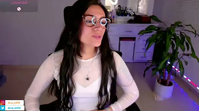 ImLui lu online show from 01-26-25, 01:31