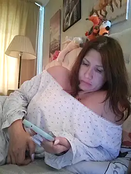 Snapshot of ROXOLANAA_SEXY chatting on 05-29-26, 12:25 ROXOLANAA SEXY online show from 05-29-26, 12:25
