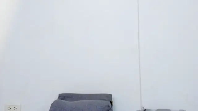 Snapshot of All_yours555 chatting on 01-04-25, 01:52 All yours555 online show from 01-04-25, 01:52