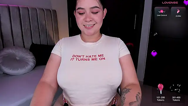 daniela hornny online show from 02-21-25, 03:34