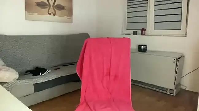 Snapshot of alejandrobg@xh chatting on 12-17-24, 05:15 alejandrobgxh online show from 12-17-24, 05:15