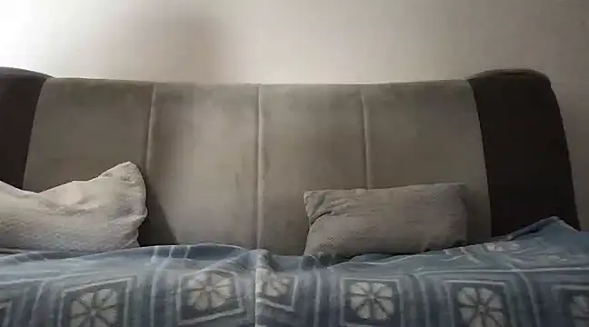 Snapshot of alejandrobg@xh chatting on 12-18-24, 11:56 alejandrobgxh online show from 12-18-24, 11:56