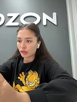 Snapshot of Sweet_Lollypop chatting on 12-08-24, 04:28 Sweet Lollypop online show from 12-08-24, 04:28