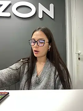 Snapshot of Sweet_Lollypop chatting on 01-10-25, 04:51 Sweet Lollypop online show from 01-10-25, 04:51