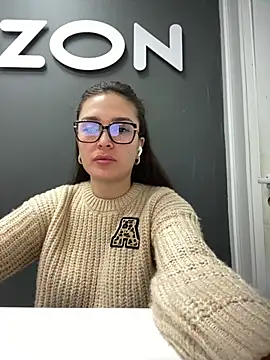 Snapshot of Sweet_Lollypop chatting on 01-19-25, 07:46 Sweet Lollypop online show from 01-19-25, 07:46